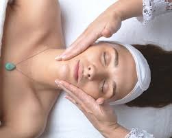 Lymphatic Drainage Facial + Korean Lash Lift